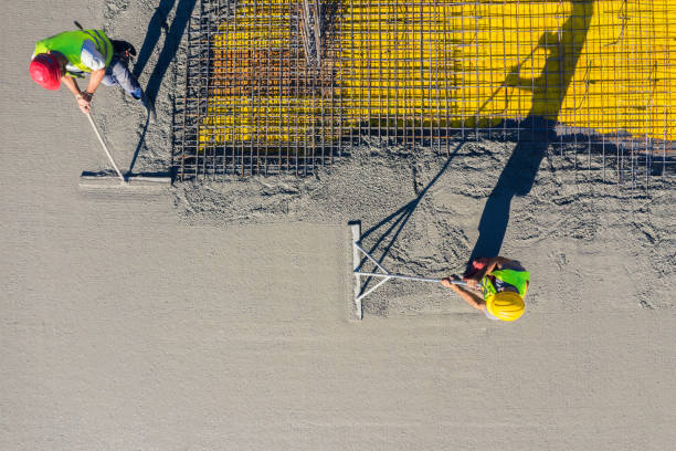  Chatsworth, IL Concrete contractor Pros